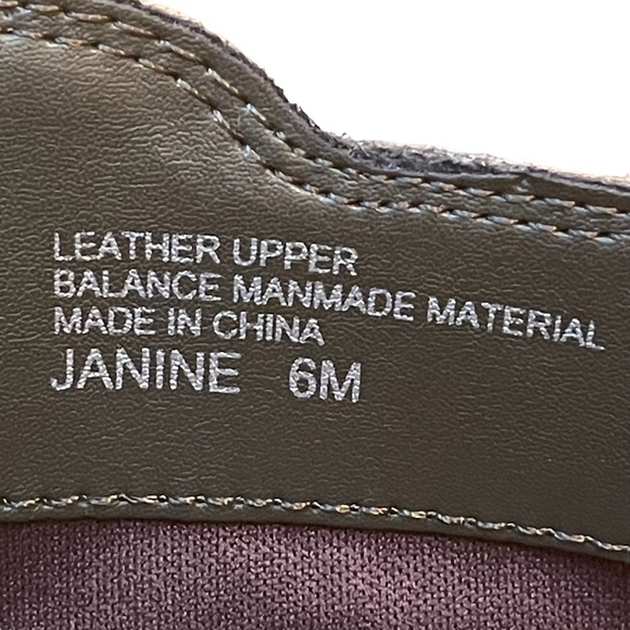 Olive Green Suede Boot Size 6 - Picture 12 of 17